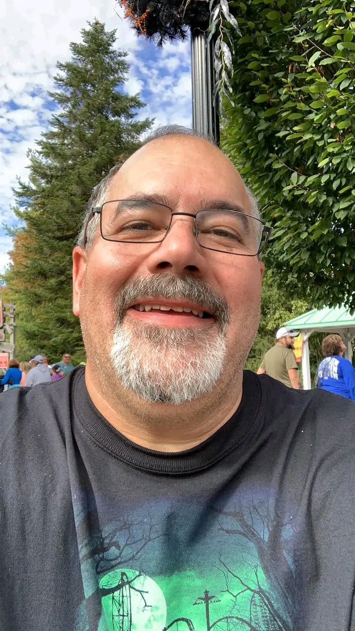 <em><strong>Carlos Hurtado Paz – (Bucaramanga)</strong></em>